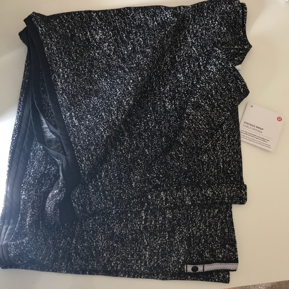 NWT Lululemon Vinyasa Wrap